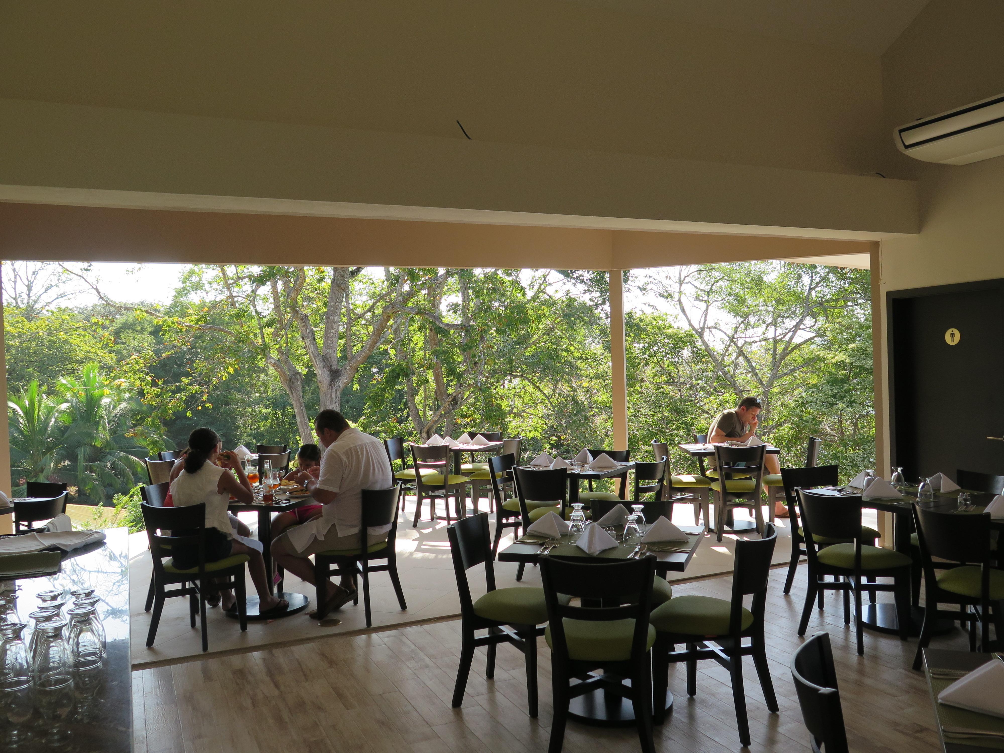 Nammbu Beach Front Bungalows ซามารา ภายนอก รูปภาพ