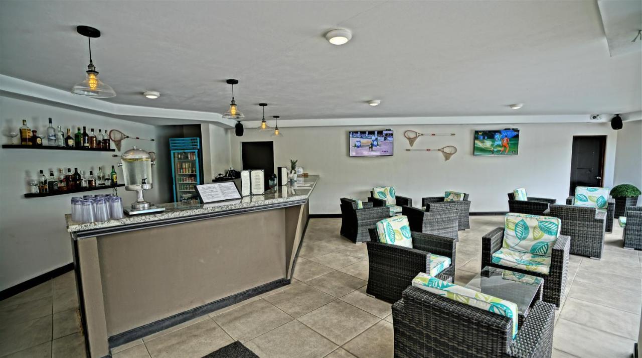 Nammbu Beach Front Bungalows ซามารา ภายนอก รูปภาพ