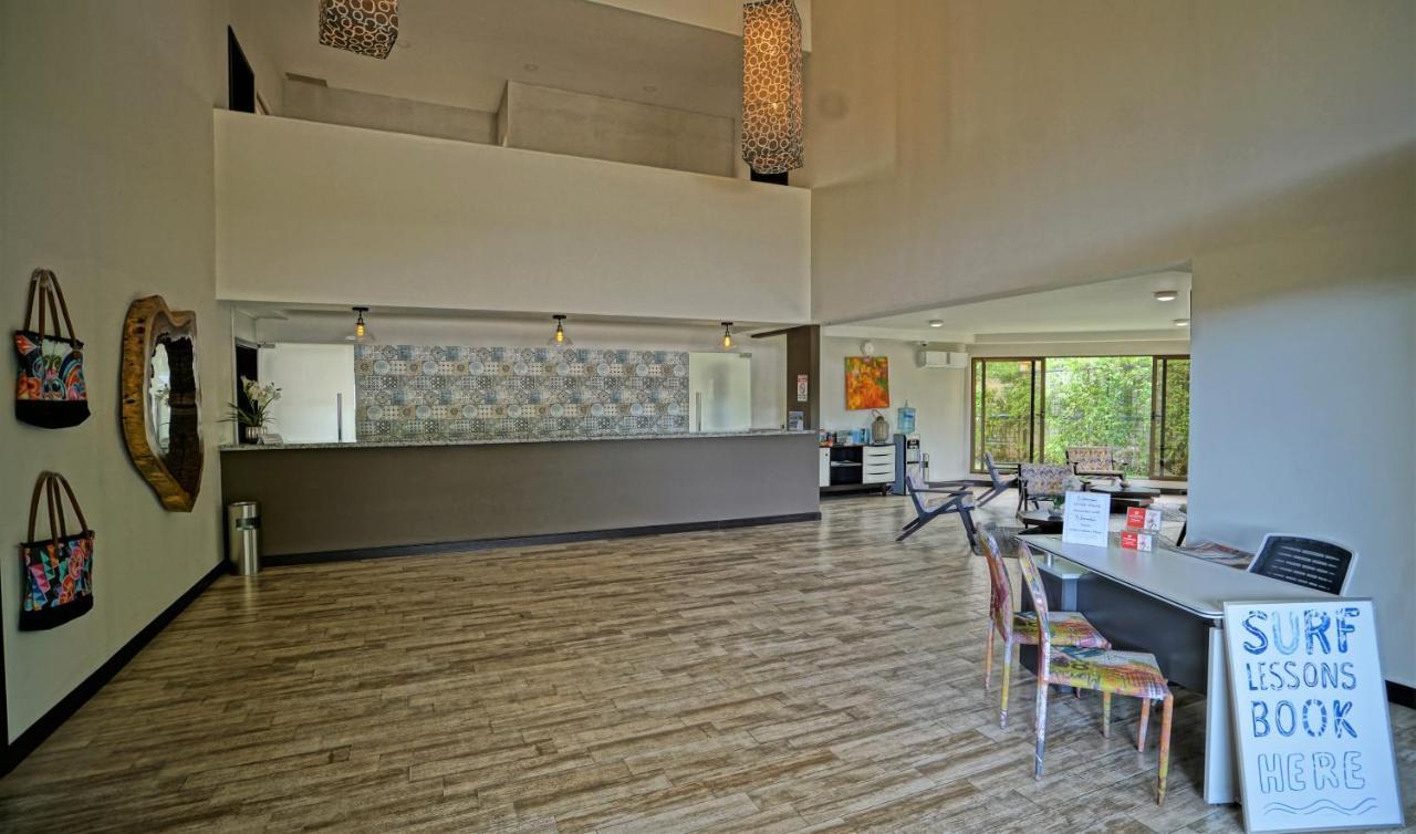 Nammbu Beach Front Bungalows ซามารา ภายนอก รูปภาพ