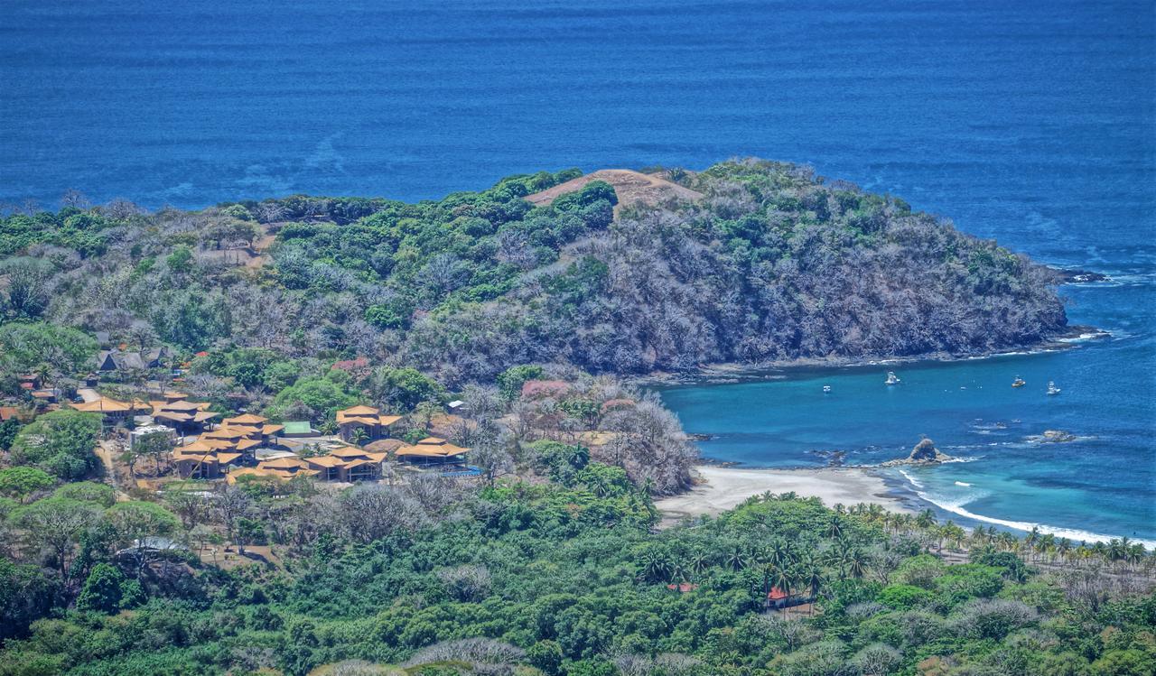 Nammbu Beach Front Bungalows ซามารา ภายนอก รูปภาพ