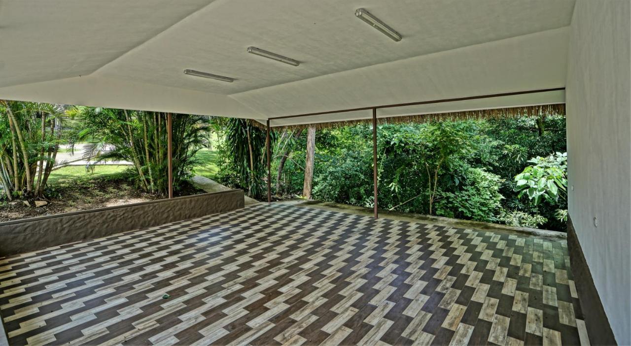 Nammbu Beach Front Bungalows ซามารา ภายนอก รูปภาพ