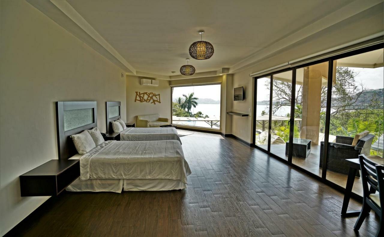 Nammbu Beach Front Bungalows ซามารา ภายนอก รูปภาพ