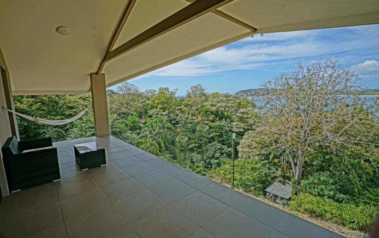 Nammbu Beach Front Bungalows ซามารา ภายนอก รูปภาพ