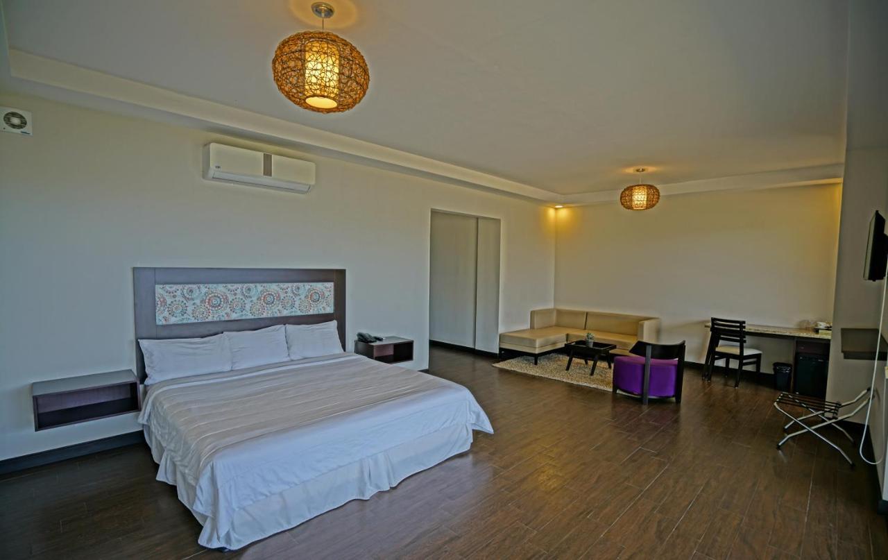 Nammbu Beach Front Bungalows ซามารา ภายนอก รูปภาพ