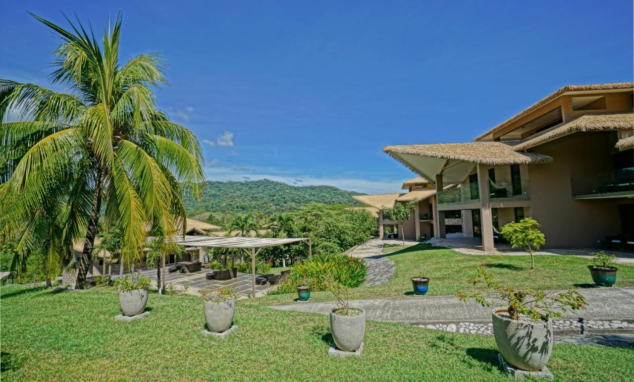 Nammbu Beach Front Bungalows ซามารา ภายนอก รูปภาพ